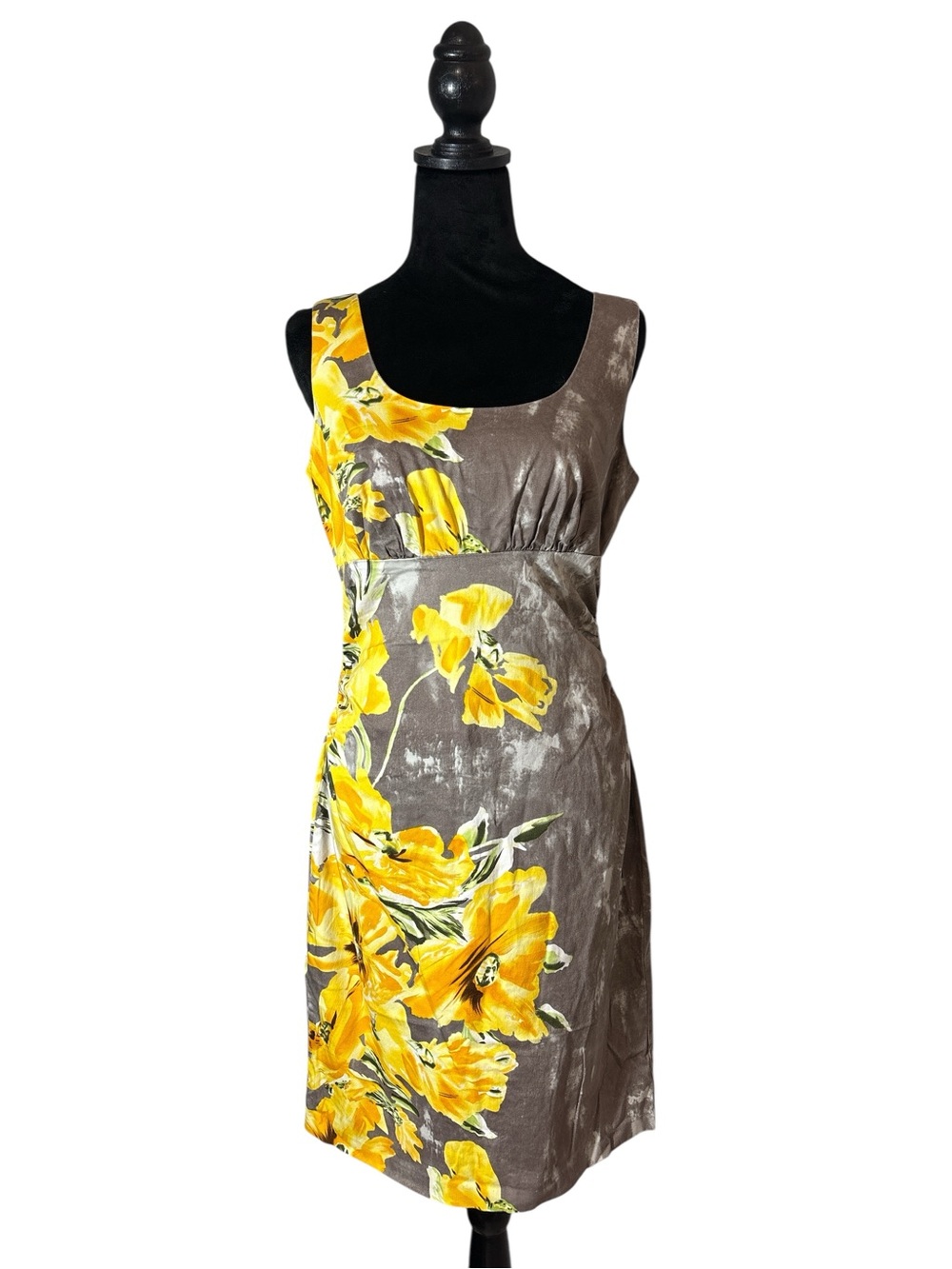 Donna Ricco Yellow and Grey Floral Dress Size 6